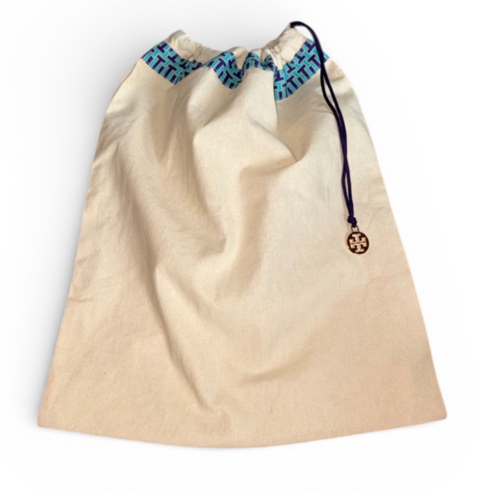 Tory Burch Dust Bag W/Gold Charm